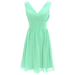 Mint green chiffon party dress
